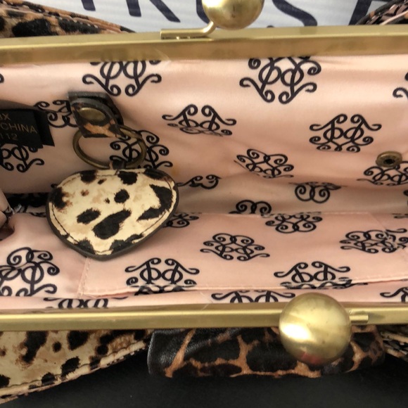 Jessica Simpson Leopard Leather Clutch - Picture 4 of 4
